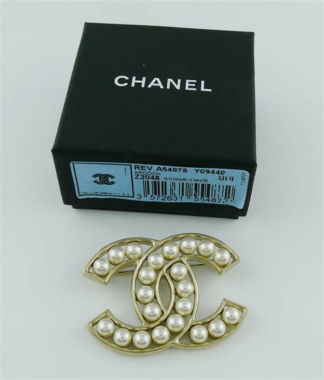 chanel brooch 2017 price|chanel brooch for sale.